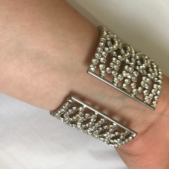 3/$15 Flexible Rhinestone Diamond Cuff Bracelet - Picture 3 of 5
